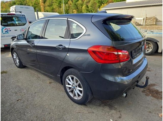 2017 BMW 2er Active Tourer 218i Advantage