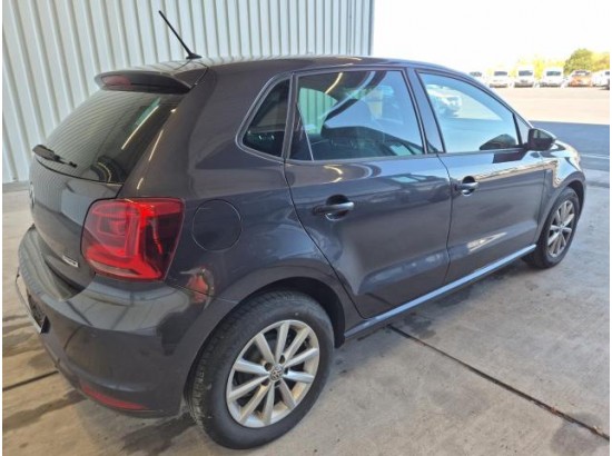 2015 Volkswagen Polo V Lounge BMT / Start-Stop