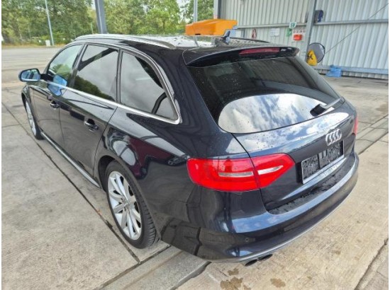 2015 Audi A4 Avant Ambition
