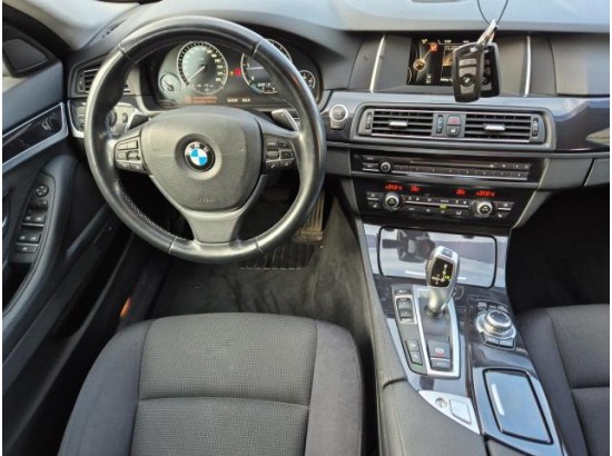 2015 BMW 5er Touring 520 d xDrive