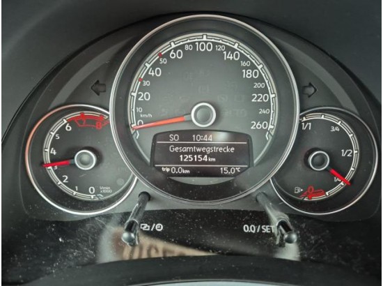 2016 Volkswagen Beetle R-Line