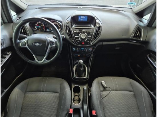 2015 Ford B-Max Titanium