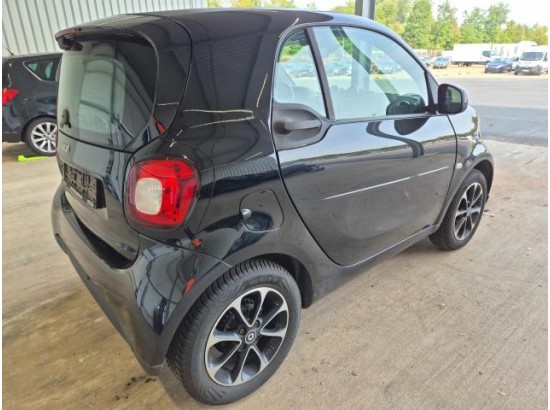 2015 Smart fortwo coupe Basis 66 kW