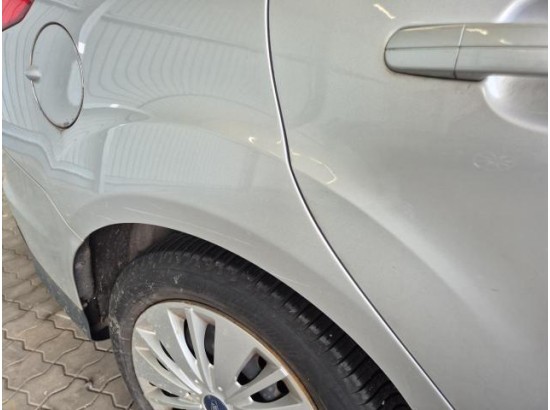 2015 Ford Focus Turnier Business