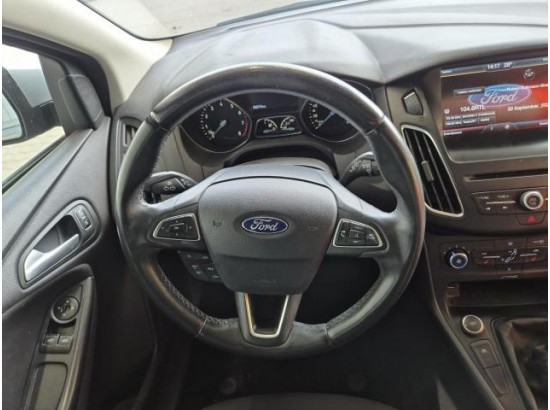 2015 Ford Focus Turnier Business