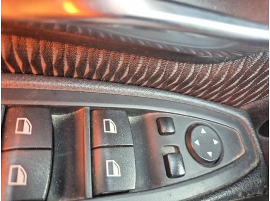 2015 BMW 3er Touring 320d EfficientDynamics Edition