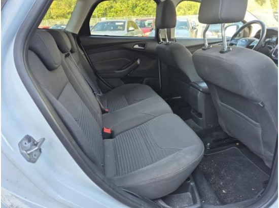 2015 Ford Focus Turnier Titanium