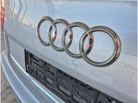2015 Audi A6 Avant 3.0 TDI clean diesel quattro
