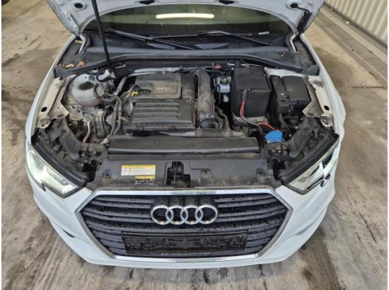 2016 Audi A3 Limousine basis