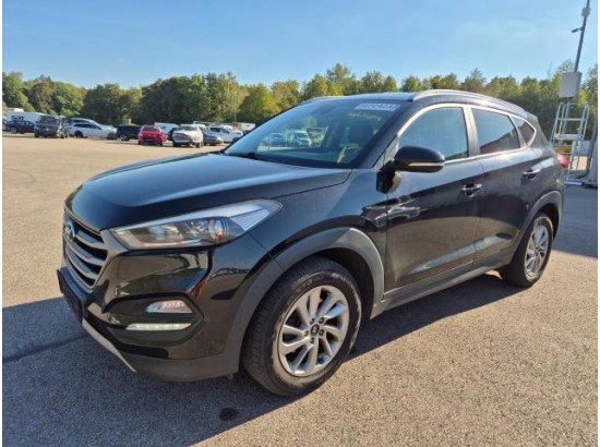 2016 Hyundai Tucson blue Intro Edition 2WD