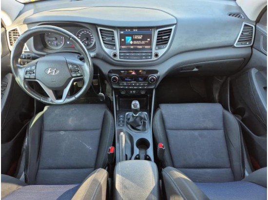 2016 Hyundai Tucson blue Intro Edition 2WD