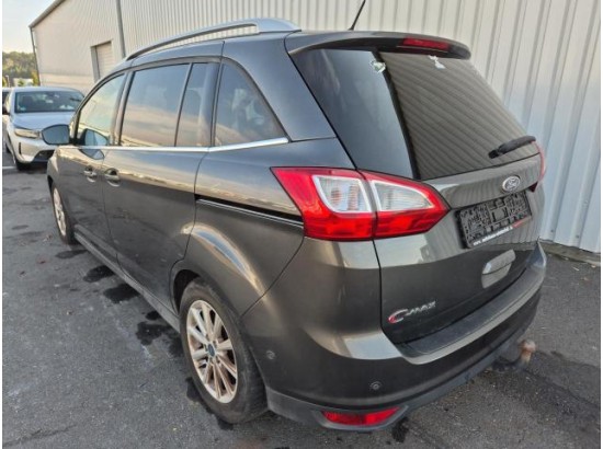 2016 Ford Grand C-Max Titanium