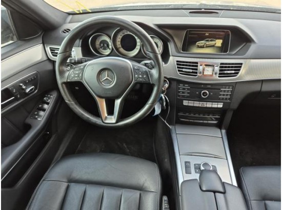 2016 Mercedes-Benz E -Klasse T-Modell E 300 BlueTEC Edition E
