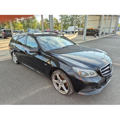 2016 Mercedes-Benz E -Klasse T-Modell E 300 BlueTEC Edition E