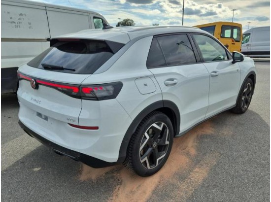 2026 Volkswagen T-Roc 1.5 eTSI 110 kW R-Line