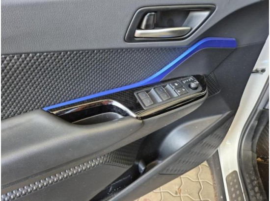 2019 Toyota C-HR Hybrid Style Selection