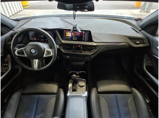 2021 BMW 1er Lim. 118i M Sport