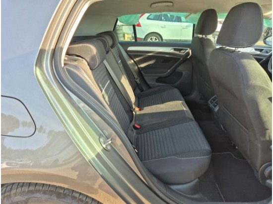 2015 Volkswagen Golf VII Lim. Comfortline BMT